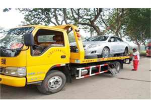 红塔区附近24小时汽车拖车服务热线