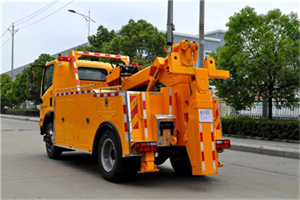 红塔区高速路拖车费